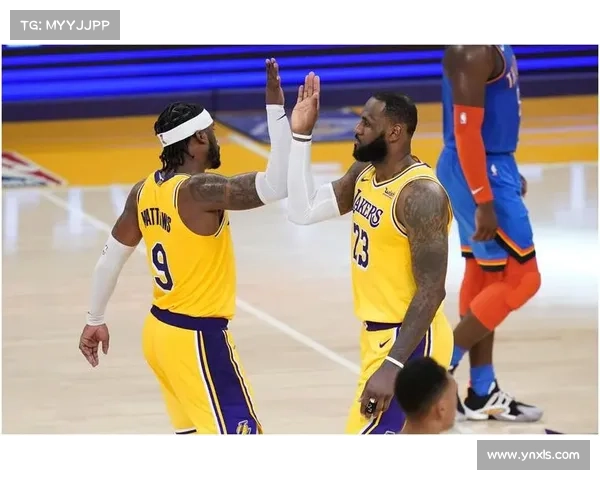 布朗尼五分三板三助表现积极但失误过多显示经验不足